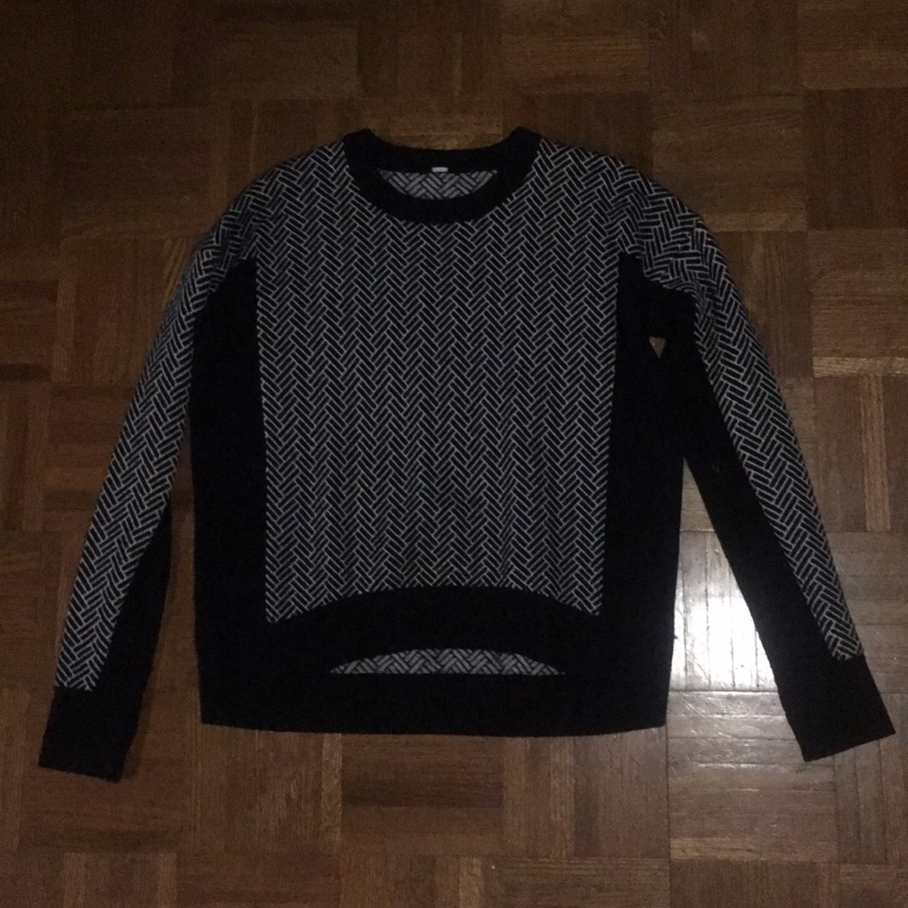 lululemon sweater